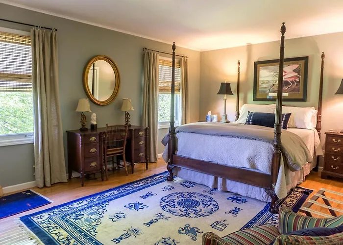 Charming Vacation In A Mississippi Valley In Elizabeth, Illinois * Elizabeth